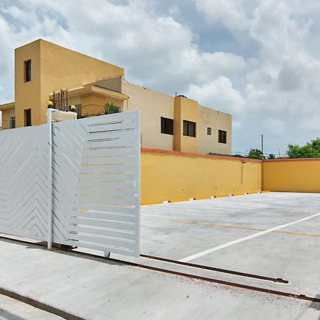 Bnb Tropical Island Aparthotel - Corales Del Sur - Santo Domingo Este Dış mekan fotoğraf
